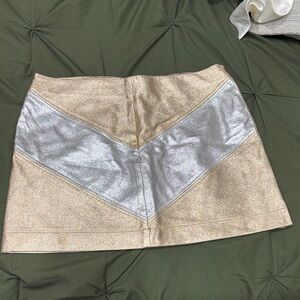 Forever 21 Metallic Gold Skirt